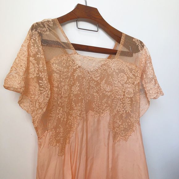Vintage Other - VINTAGE 1920s SILK NIGHTGOWN DEADSTOCK